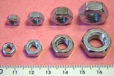porca-sextavada-zincada-6-mm-chave-10-mm